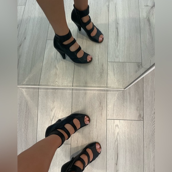 Chie Mihara Cutout Heels - Picture 6 of 14